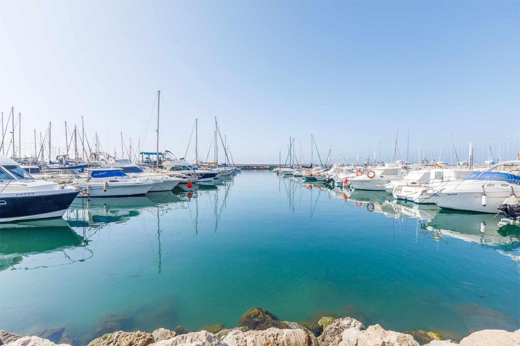 A&N Seaport 2A Apartment Caleta De Velez Luaran gambar